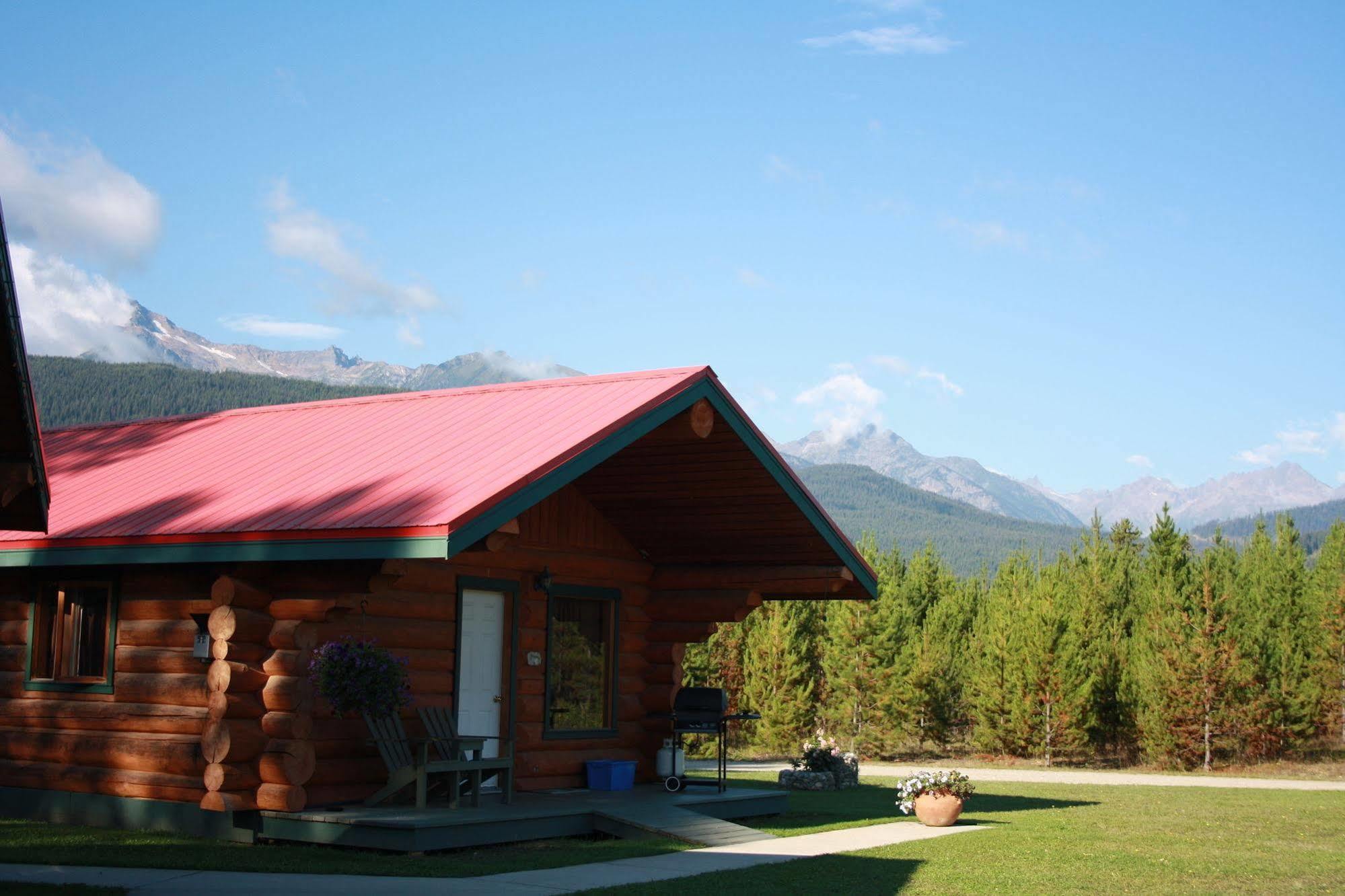 Twin Peaks Valemount